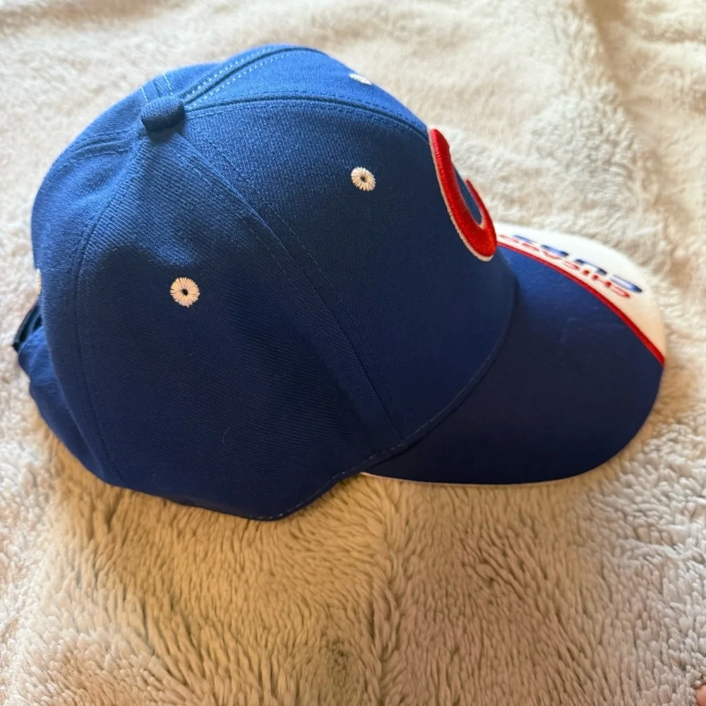 Chicago Cubs Blue and White Baseball Cap
